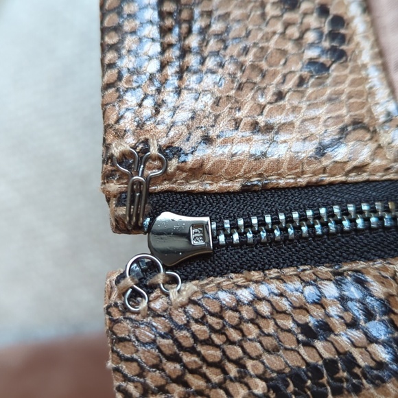 Faux Snake Skin Mini Skirt - Picture 5 of 5